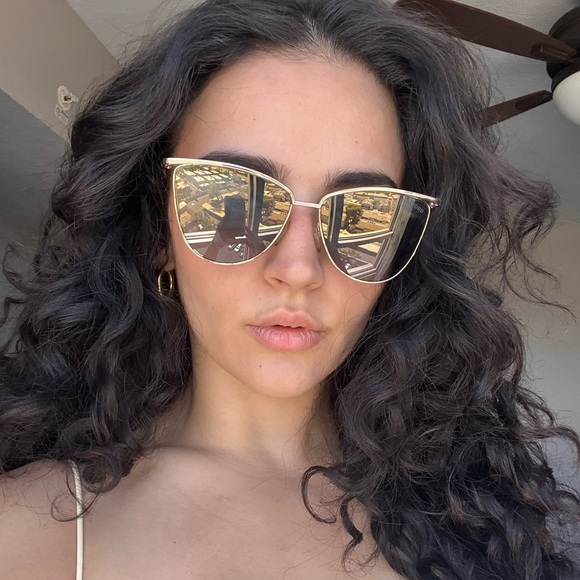 Tom Ford Sunglasses - Picture 6 of 6